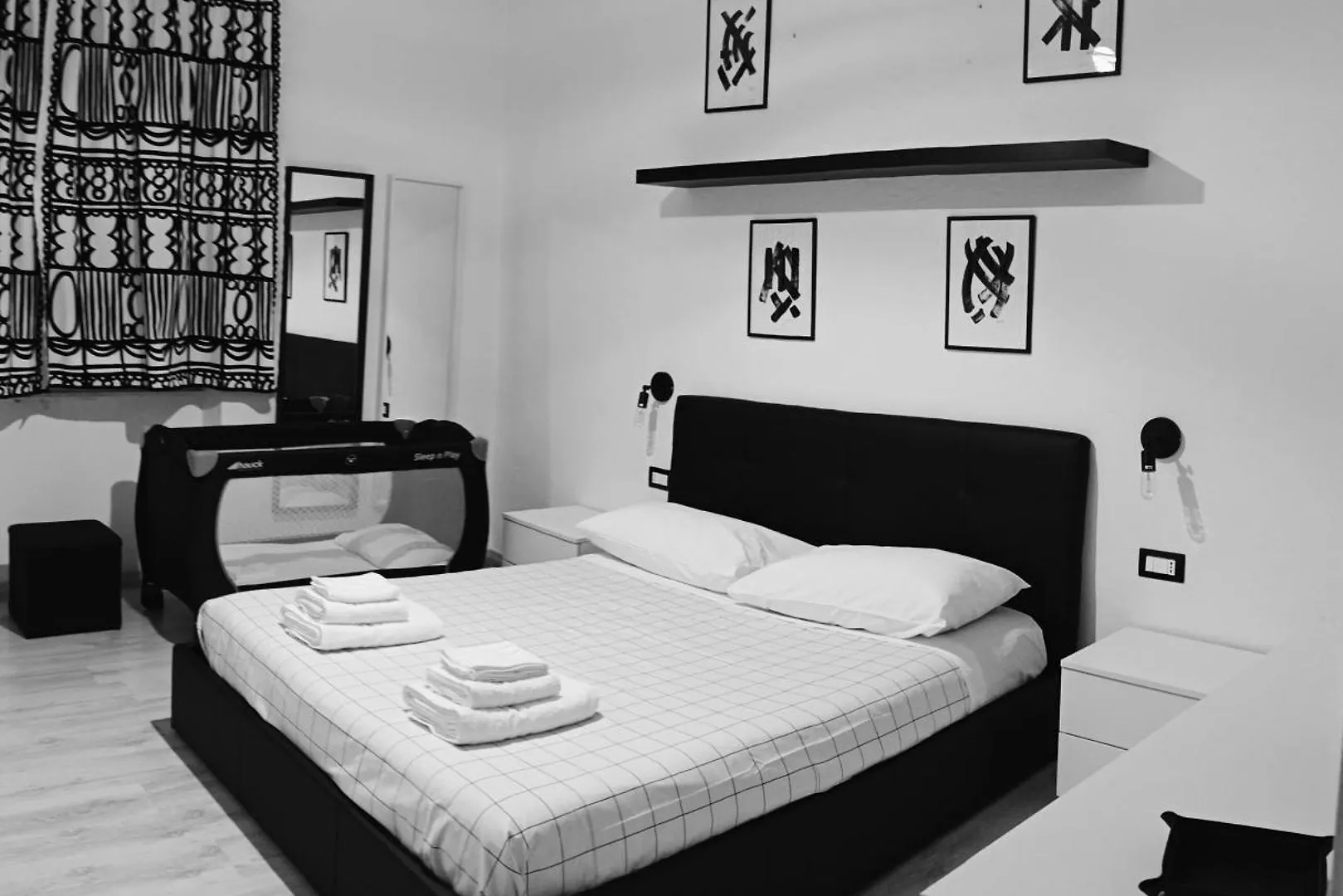 Black&White Guest House Iglesias 0*,